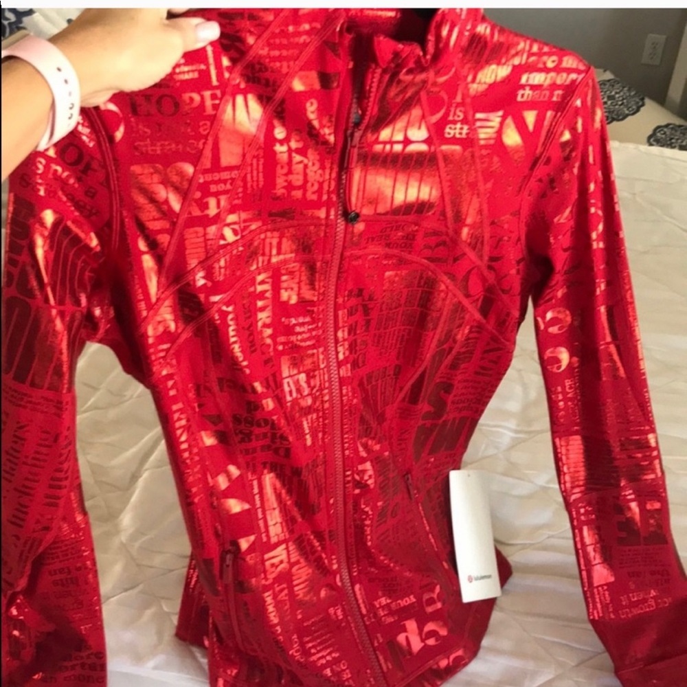Lululemon! BNWT!❤️